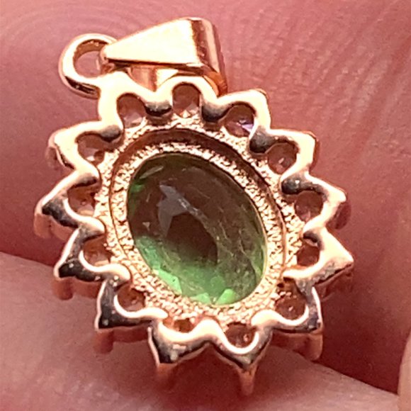 Tsavorite Garnet 1.30ct Rose Gold Finish Solid 925 Sterling Silver Pendant - Picture 4 of 8